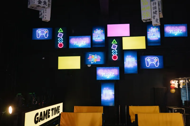 Off the Grid and Ahead of the Curve: How Disconnected Modders Are Rewriting the Rules
